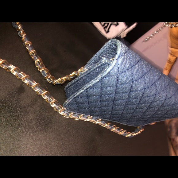 Purse - Picture 2 of 3